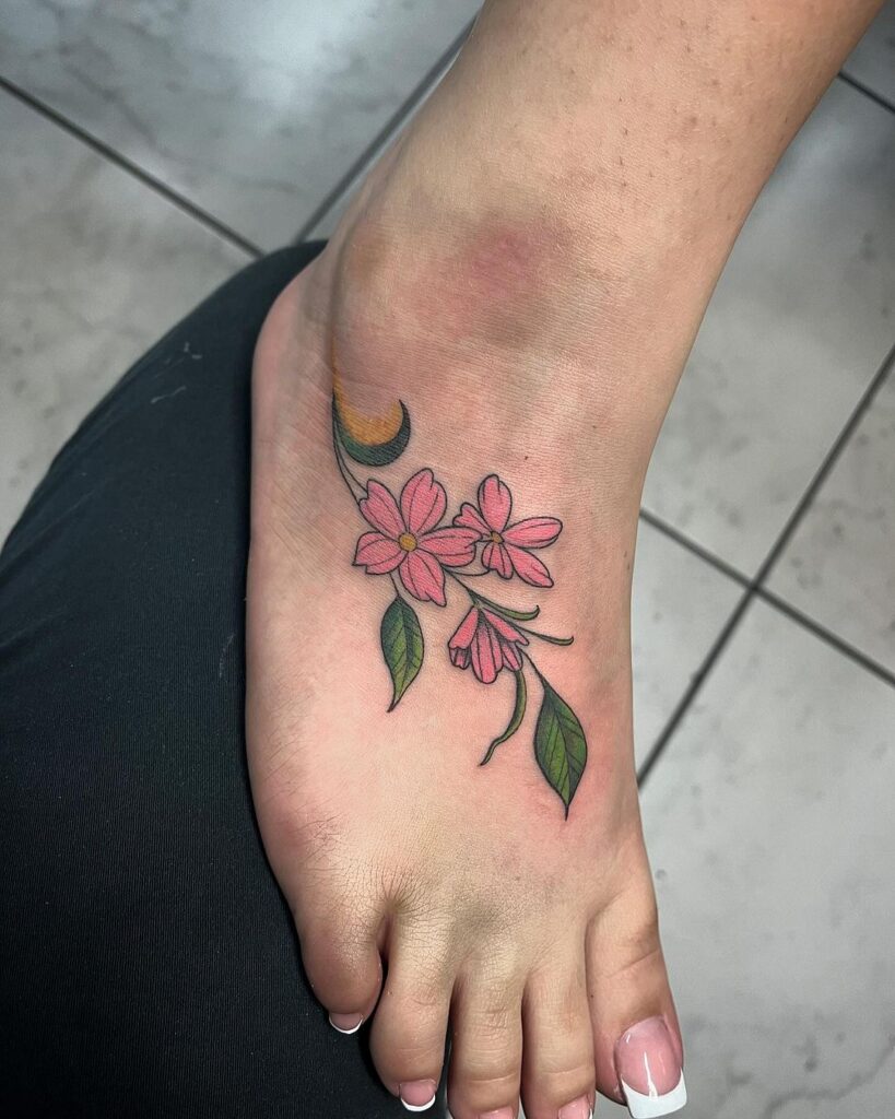 20 Captivating Foot Tattoos That Will Leave You In Awe