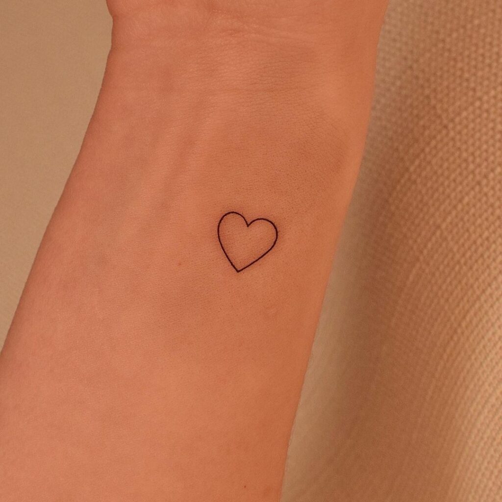 23 Small Heart Hand Tattoos To Bring Out Your Inner Romantic